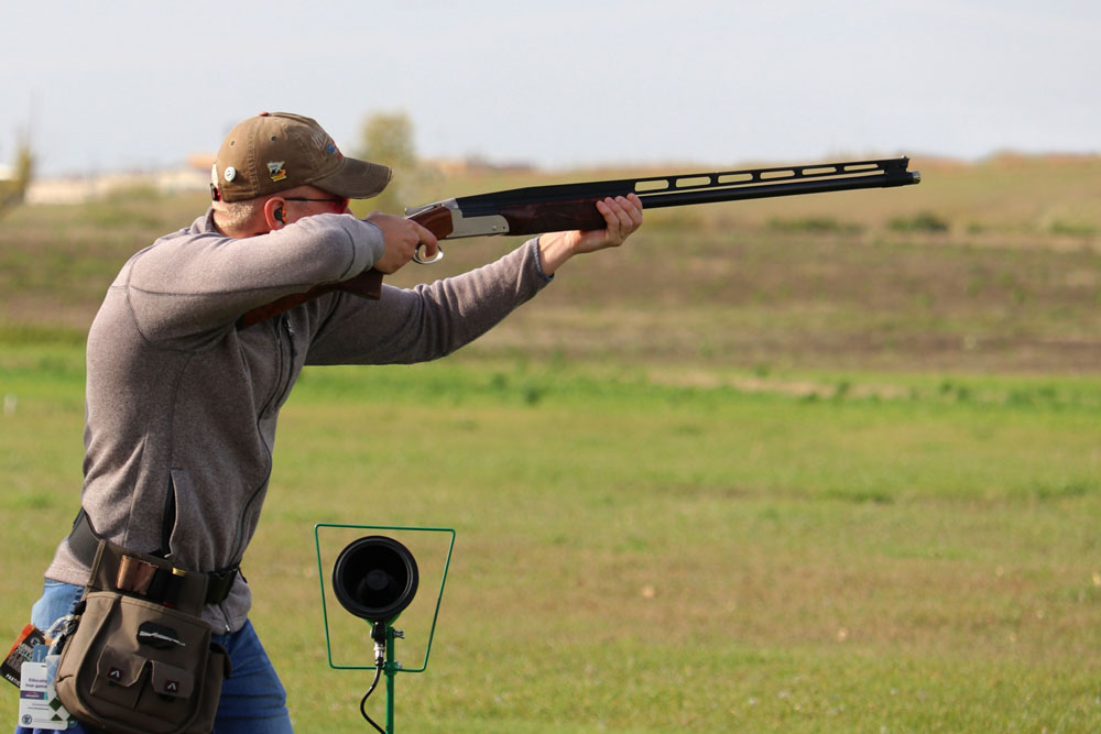 Cole Girtz takes aim at a target during a practice shoot in 2019