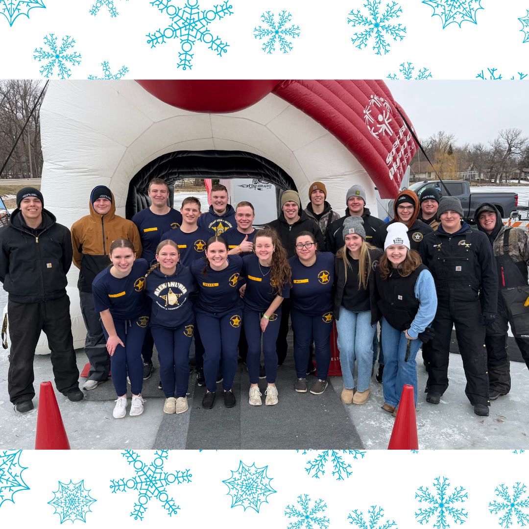 Group of PTE Students at the Polar Plunge Event