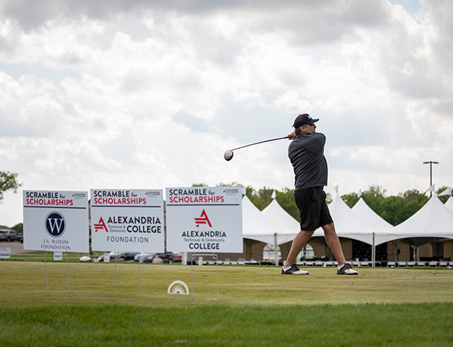 Mike Golf Swing